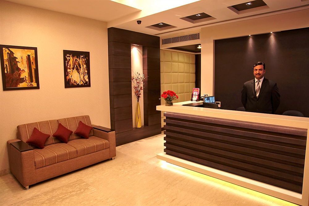 Hotel Florence New Delhi Exteriör bild